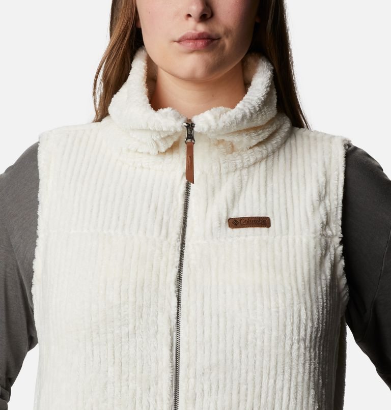 Women's Columbia Fireside Sherpa Vest Cream | Plus Size CA-GAC41